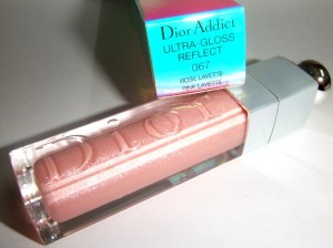 Lys rosa lipgloss fra Christian Dior
